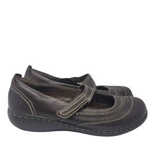 Clarks Women's Ashland Avenue Brown Leather Loafers Size 8.5W